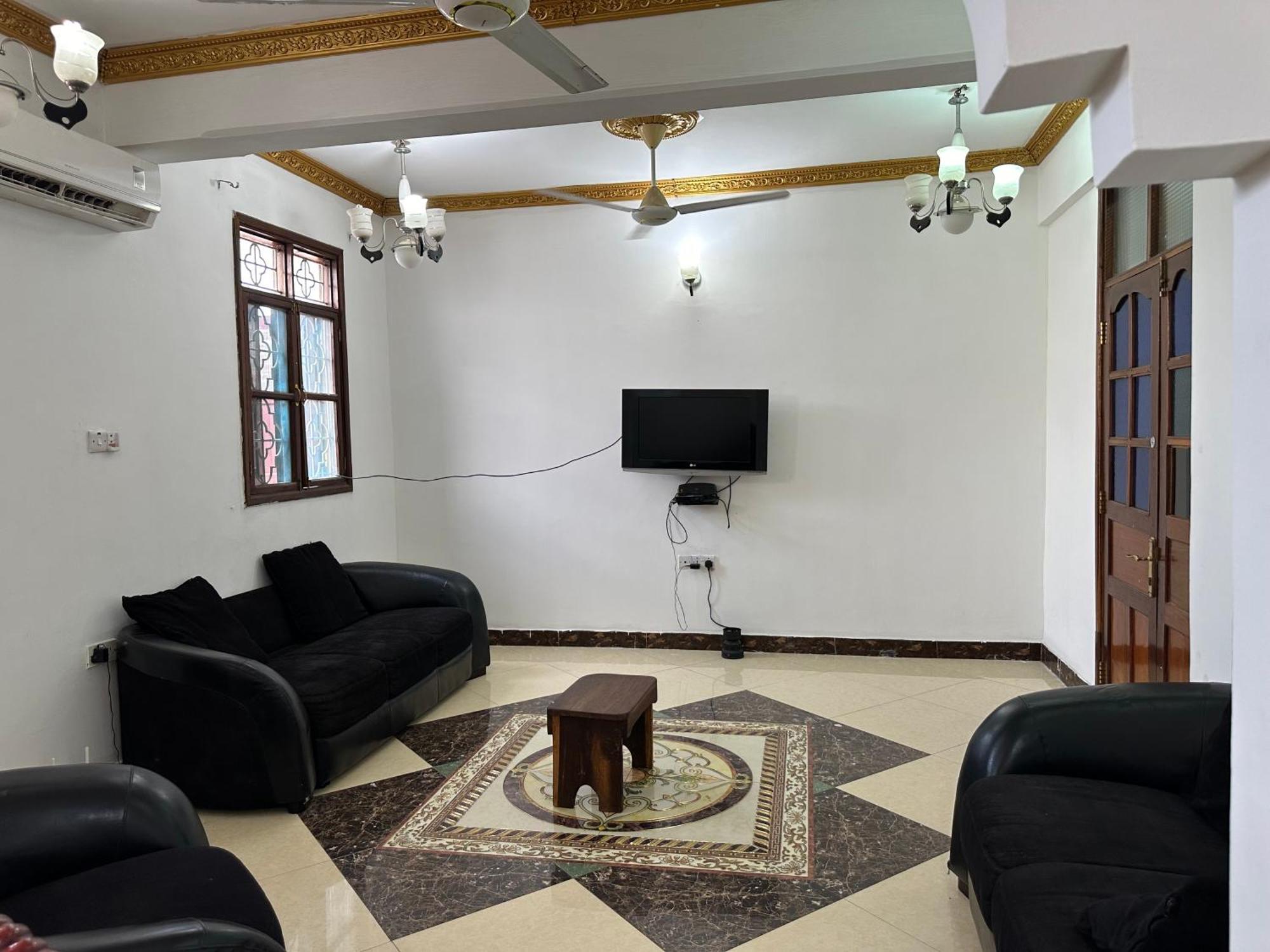 Appartement Pazuri *