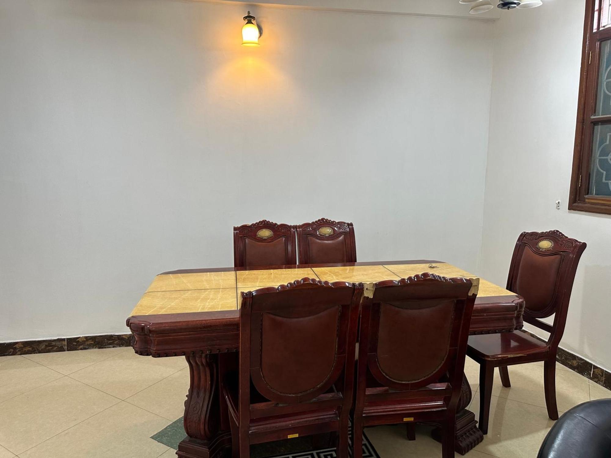 Pazuri Appartement