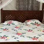 Pazuri Apartment